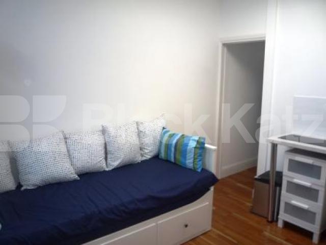 			1 Bedroom, 1 bath, 1 reception Flat			 Abbots Gardens, EAST FINCHLEY