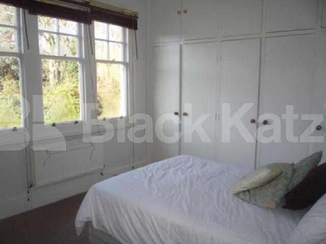 			2 Bedroom, 1 bath, 1 reception Flat			 Coolhurst Road, CROUCH END