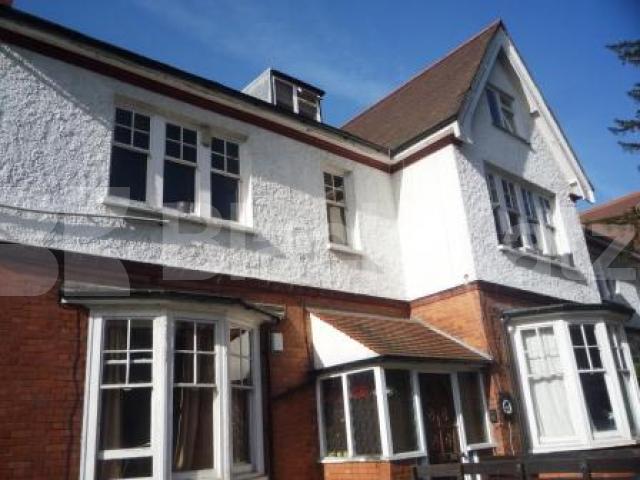 			2 Bedroom, 1 bath, 1 reception Flat			 Coolhurst Road, CROUCH END