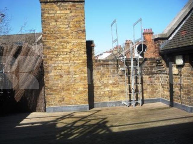 			2 Bedroom, 1 bath, 1 reception Flat			 Lordship Lane, WOOD GREEN