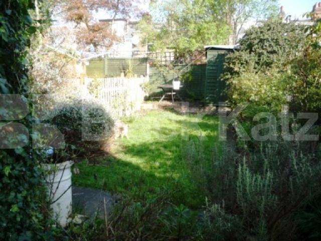 			NEW INSTRUCTION! , 3 Bedroom, 1 bath, 1 reception House			 Fairfax Road, Haringey Ladder