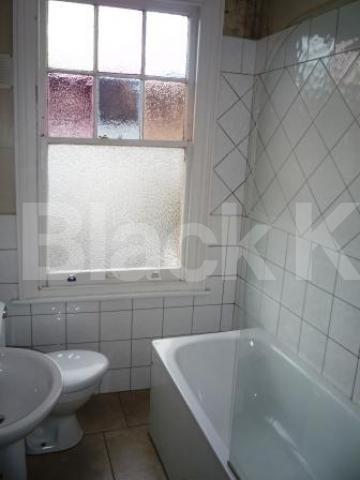 			Beautiful house!, 4 Bedroom, 1 bath, 1 reception House			 Bourne Road, Crouch End