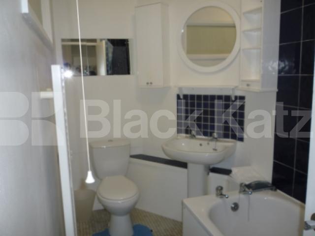 			2 Bedroom, 1 bath, 1 reception Flat			 Palmerston Road, BOUNDS GREEN