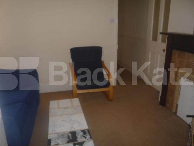 			GARDEN FLAT!, 2 Bedroom, 1 bath, 1 reception Ground Floor Maisonette			 Lyndhurst Road, WOOD GREEN