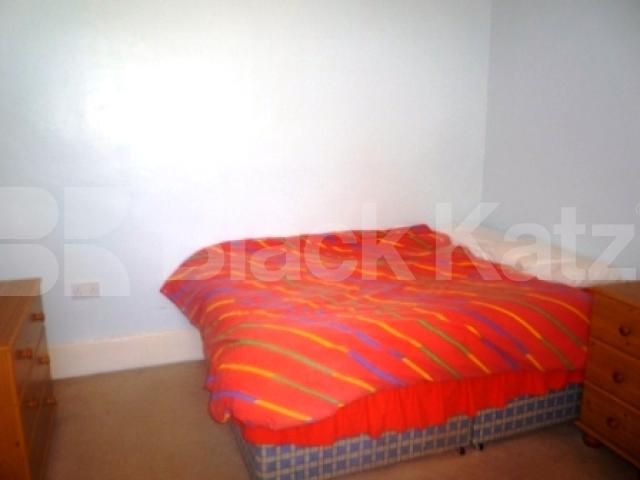 			GARDEN FLAT!, 2 Bedroom, 1 bath, 1 reception Ground Floor Maisonette			 Lyndhurst Road, WOOD GREEN