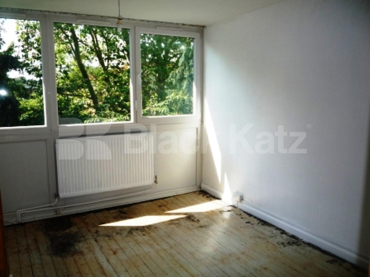 			NEW INSTRUCTION!, 1 Bedroom, 1 bath, 1 reception Flat			 Campsfield Road, CROUCH END