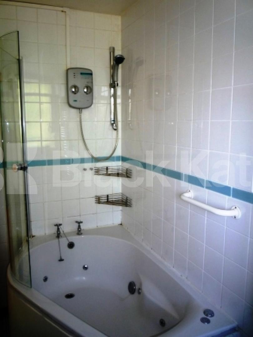 			NEW INSTRUCTION!, 1 Bedroom, 1 bath, 1 reception Flat			 Campsfield Road, CROUCH END