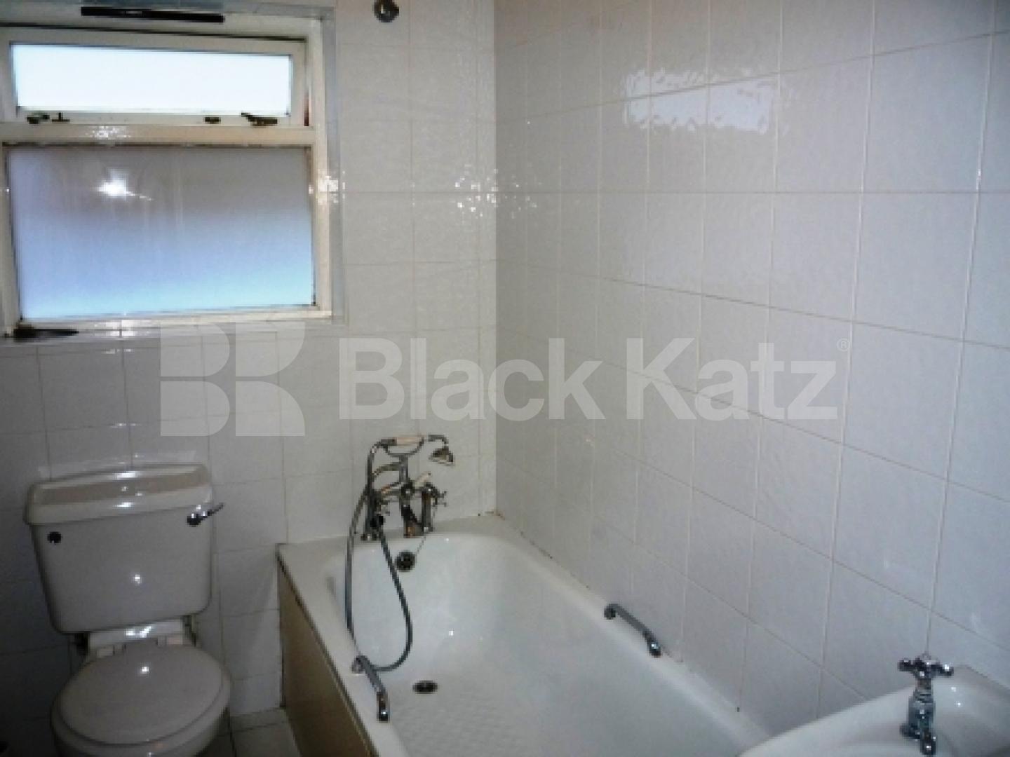 			2 Bedroom, 1 bath, 1 reception Ground Floor Flat			 Inderwick Road, CROUCH END