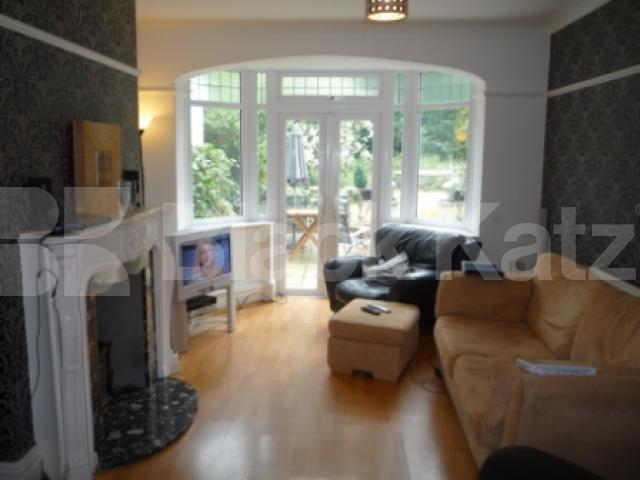 			3 Bedroom, 1 bath, 1 reception Semi-Detached House			 Hollickwood Avenue, Friern Barnet