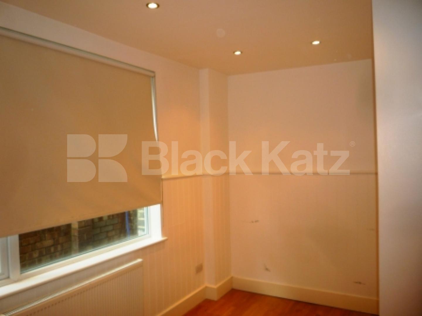 			2 Bedroom, 1 bath, 1 reception Ground Floor Flat			 Rathcoole Avenue, CROUCH END