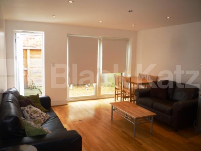 			2 Bedroom, 1 bath, 1 reception Ground Floor Flat			 Rathcoole Avenue, CROUCH END