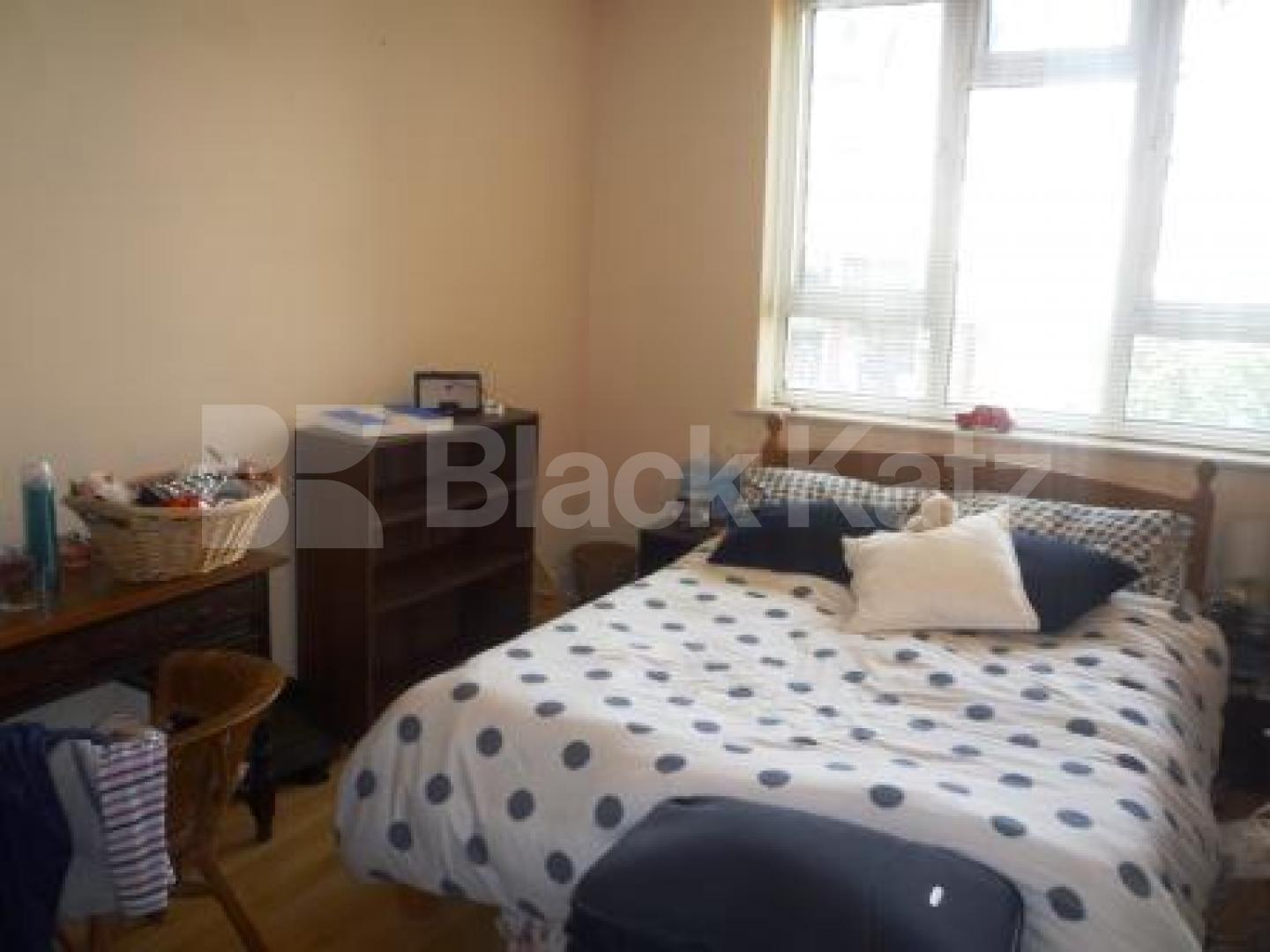 			1 Bedroom, 1 bath, 1 reception Flat			 Archway Road, Highgate