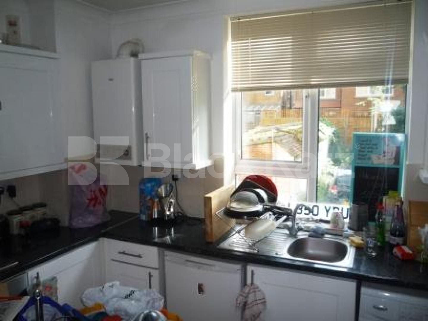 			1 Bedroom, 1 bath, 1 reception Flat			 Archway Road, Highgate
