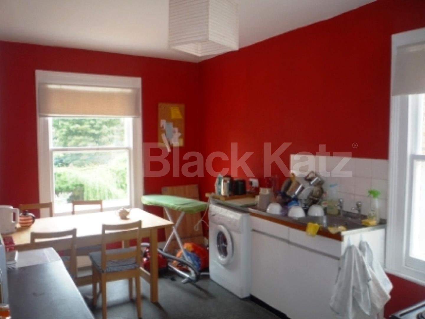 			1 Bedroom, 1 bath, 1 reception Flat			 Weston Park , Crouch End