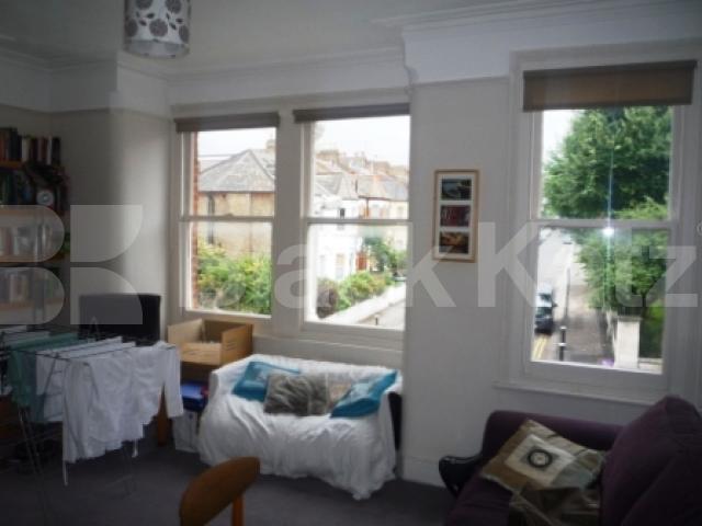 			1 Bedroom, 1 bath, 1 reception Flat			 Weston Park , Crouch End