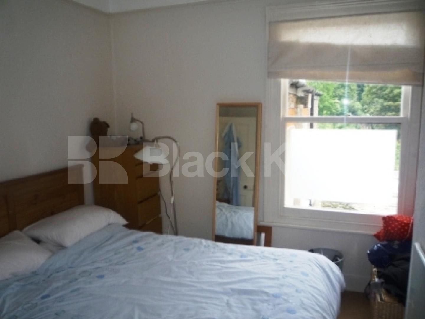 			1 Bedroom, 1 bath, 1 reception Flat			 Weston Park , Crouch End