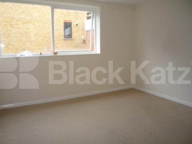 			2 Bedroom, 1 bath, 1 reception Serviced Apartments			 Waverley Road, Crouch End