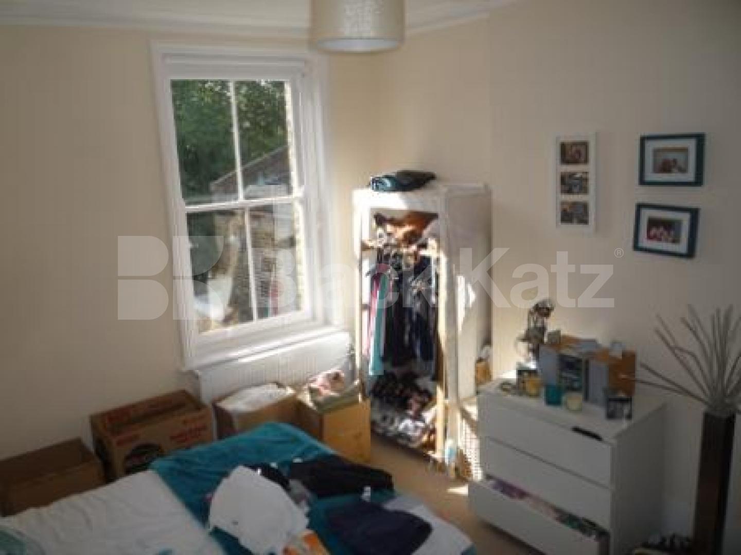 			3 Bedroom, 1 bath, 1 reception Flat			 Hillfield Avenue, CROUCH END