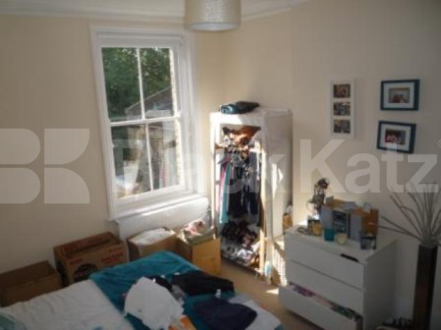 			3 Bedroom, 1 bath, 1 reception Flat			 Hillfield Avenue, CROUCH END