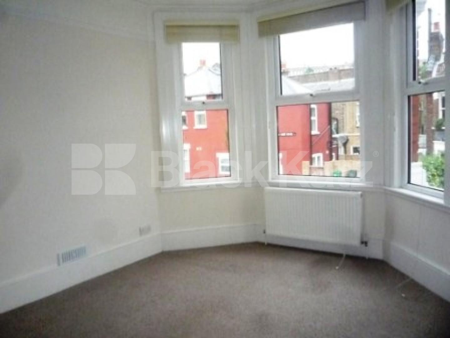 			2 Bedroom, 1 bath, 1 reception Flat			 South View Road, CROUCH END