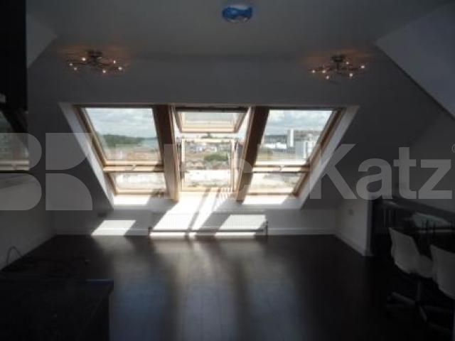 			1 Bedroom, 1 bath, 1 reception Flat			 High Street, Hornsey