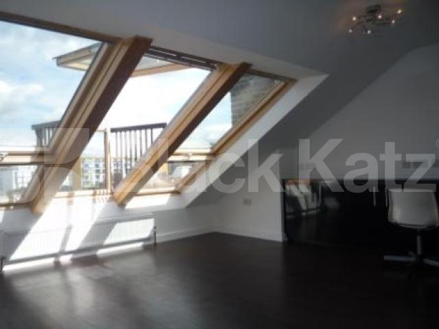 			1 Bedroom, 1 bath, 1 reception Flat			 High Street, Hornsey