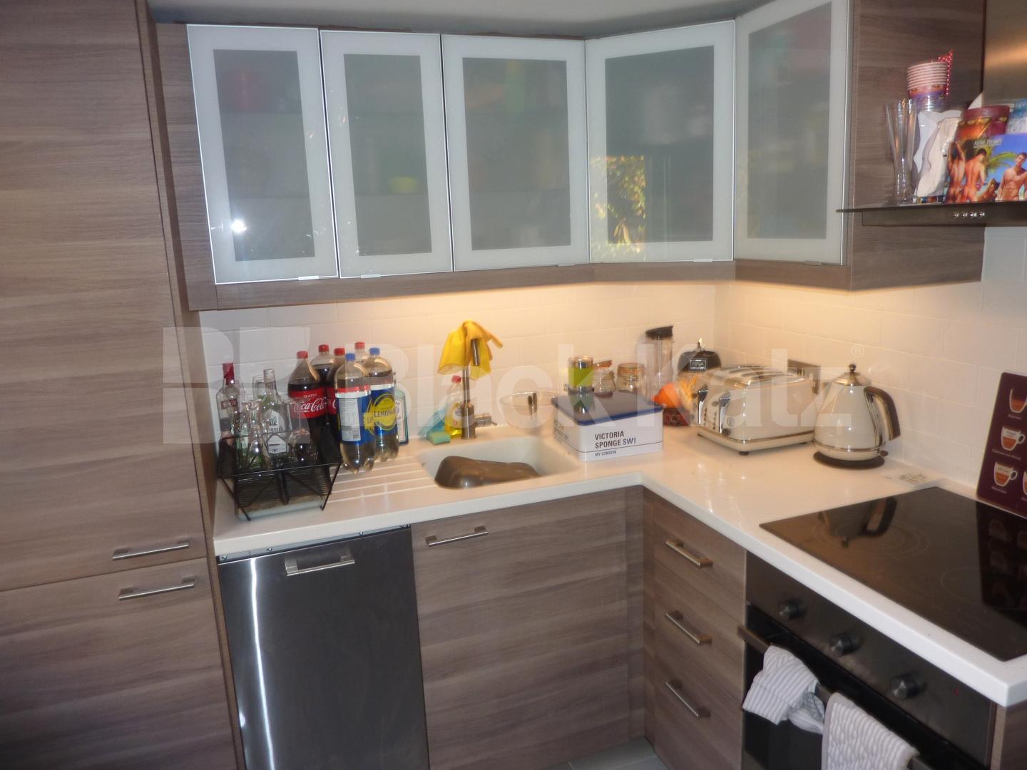 			AMAZING 3 BED, MUST SEE! , 3 Bedroom, 1 bath, 1 reception Flat			 Harberton Road, UPPER HOLLOWAY 