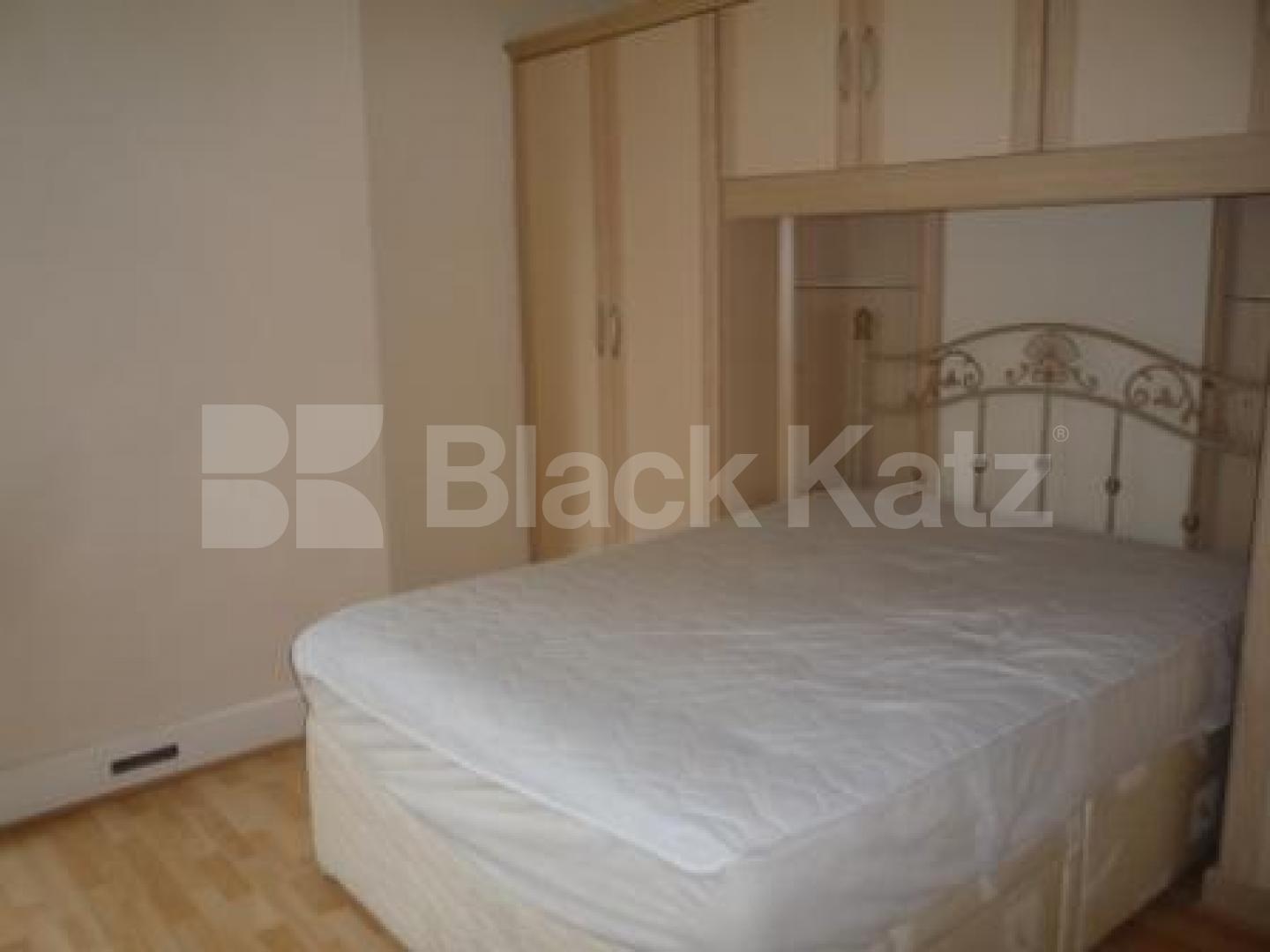 			Great Garden Property, 2 Bedroom, 1 bath, 1 reception Flat			 Lyndhurst Road, Wood Green