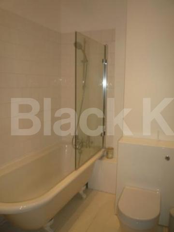 			2 Bedroom, 1 bath, 1 reception Ground Floor Flat			 Crouch Hill, Crouch End