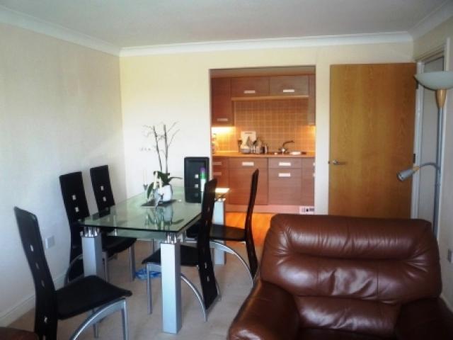 			2 Bedroom, 1 bath, 1 reception Flat			 Glebeland Close, FINCHLEY