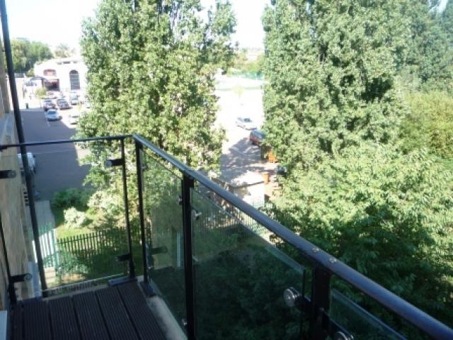 			2 Bedroom, 1 bath, 1 reception Flat			 Glebeland Close, FINCHLEY