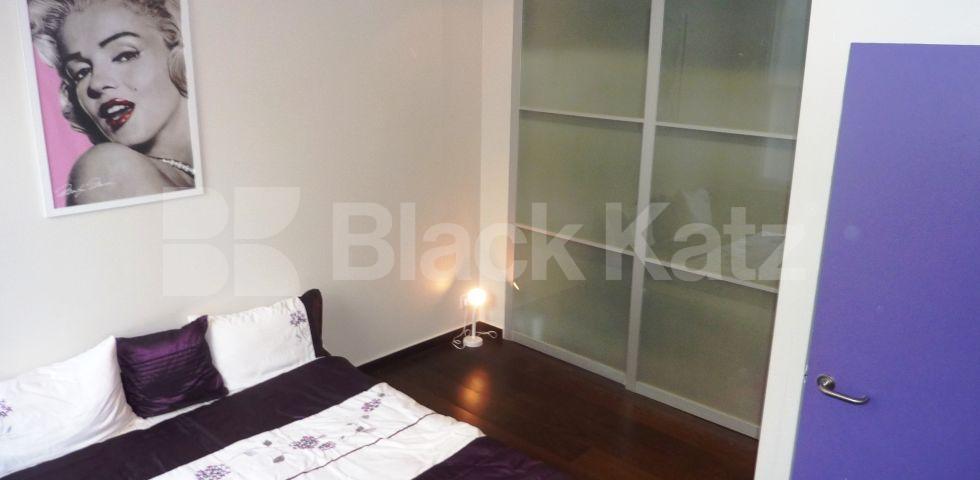 			MEWS HOUSE OVER 3 FLOORS WITH ROOF TERRACE!, 2 Bedroom, 1 bath, 1 reception Mews House			 Shrewsbury Mews, NOTTING HILL / BAYSWATER