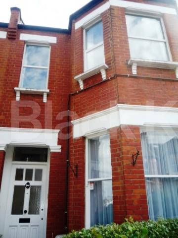 			2 Bedroom, 1 bath, 1 reception Flat			 Greenham Road, MUSWELL HILL