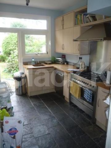 			3 Bedroom, 1 bath, 1 reception Terraced House			 Rectory Gardens, Crouch End