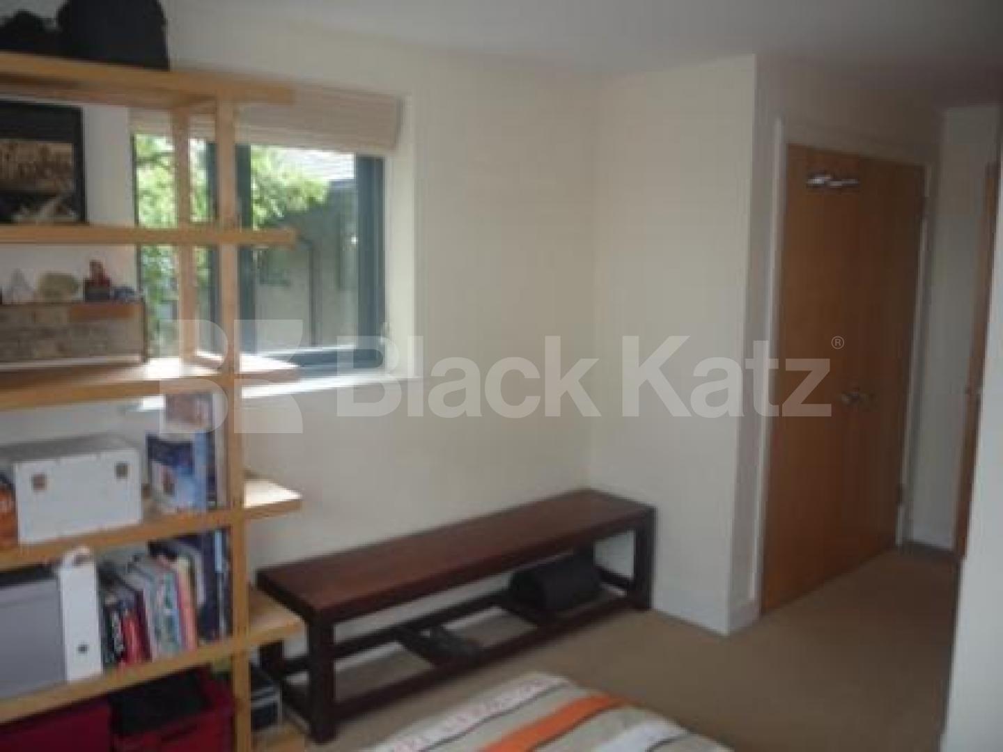 			2 Bedroom, 1 bath, 1 reception Serviced Apartments			 Durnsford Road, Bounds Green