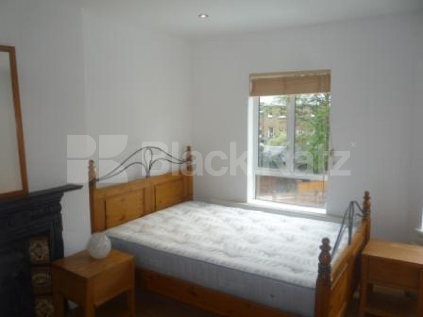 			2 Bedroom, 1 bath, 1 reception Flat			 Glebe Road, Crouch End