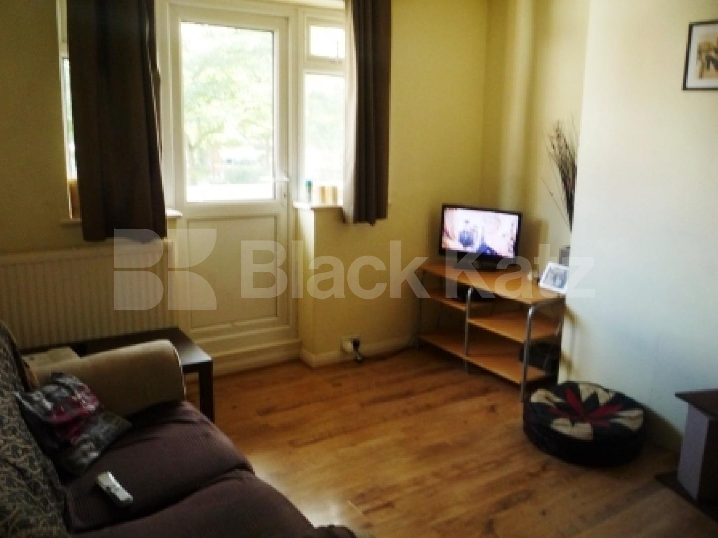 			2 Bedroom, 1 bath, 1 reception Flat			 Wilton Road, Muswell Hill