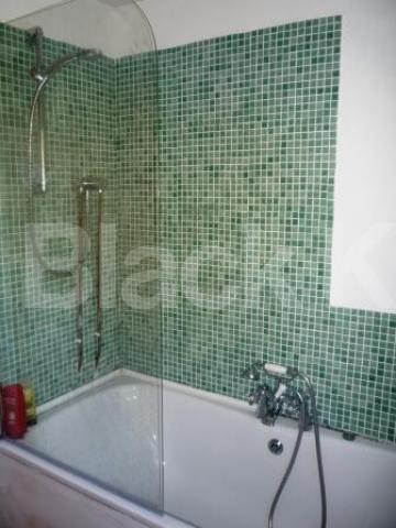 			2 Bedroom, 1 bath, 1 reception House			 Boyton Close, Hornsey