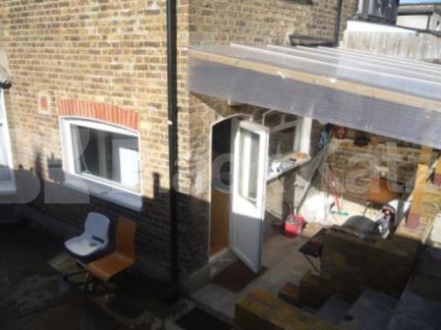 			3 Bedroom, 1 bath, 1 reception Ground Floor Flat			 Wightman Road, Haringey Ladder