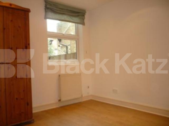 			1 Bedroom, 1 bath, 1 reception Ground Floor Flat			 Wetherill Road, Muswell Hill