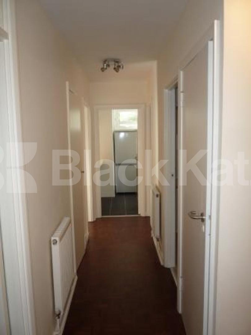 			1 Bedroom, 1 bath, 1 reception Apartment			 Shepherds Hill, Highgate
