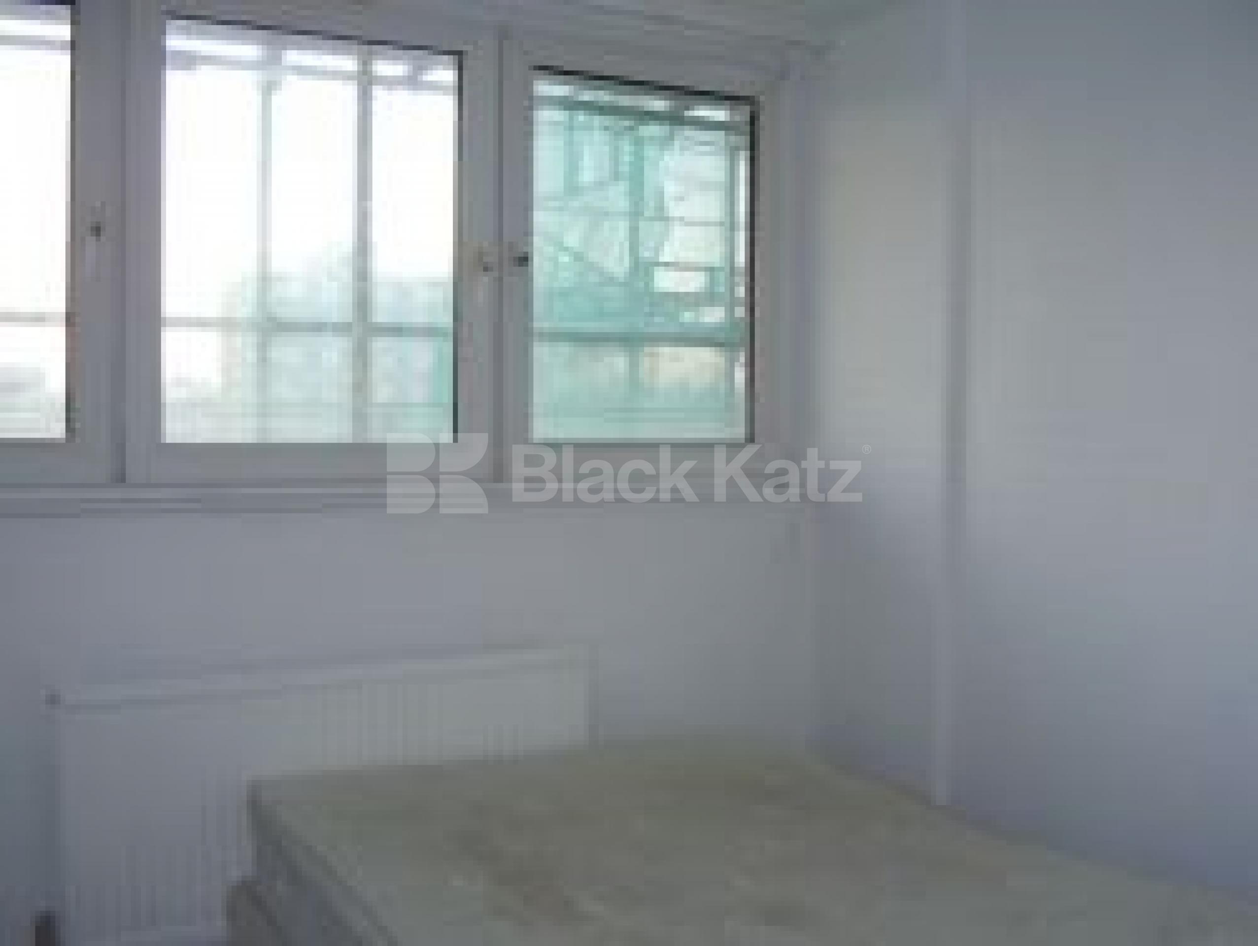 			2 Bedroom, 1 bath, 1 reception Flat			 Cropley Street, OLD STREET N1