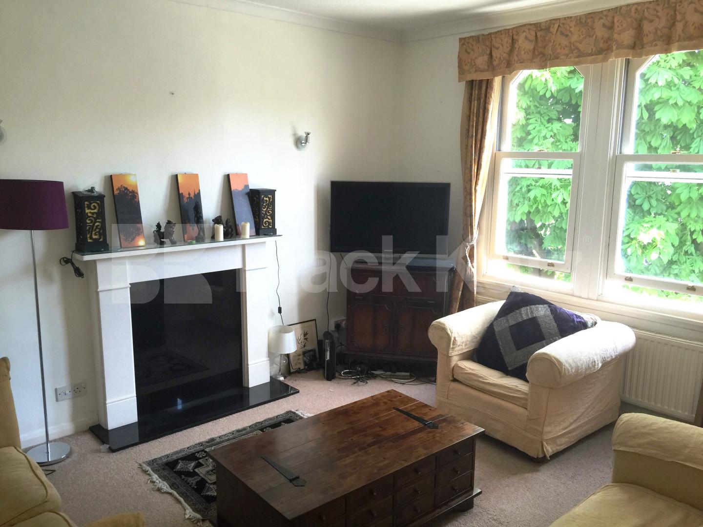 			NEW INSTRUCTION!, 2 Bedroom, 1 bath, 1 reception Flat			 Penn Road, CALEDONIAN ROAD