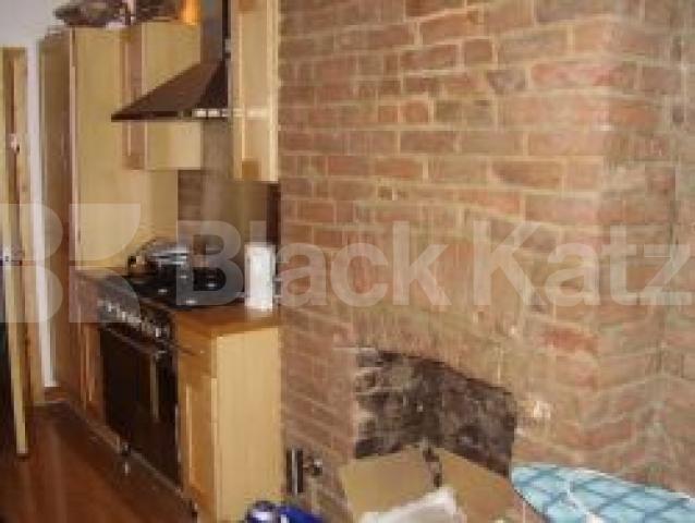 			NEW INSTRUCTION, 2 Bedroom, 1 bath, 1 reception Flat			 Canning Road, HIGHBURY N5