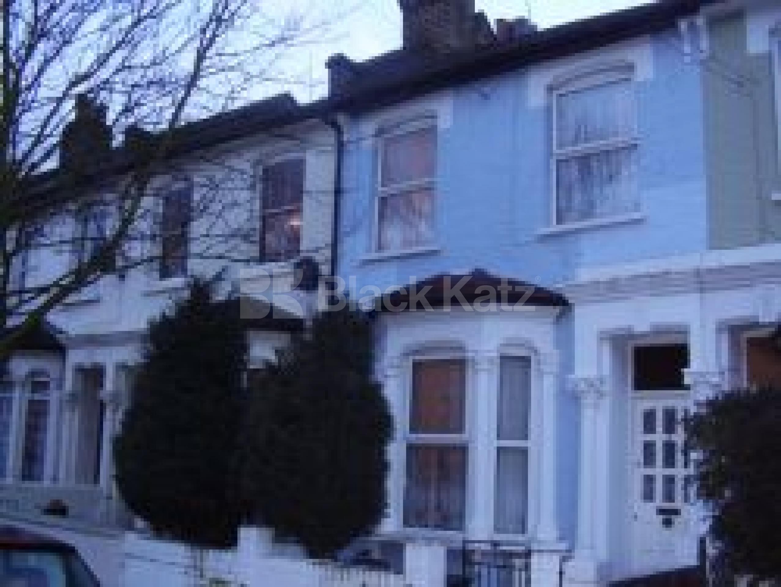 			4 Bedroom, 1 bath, 1 reception Flat			 Bracey Street, FINSBRY PARK N4