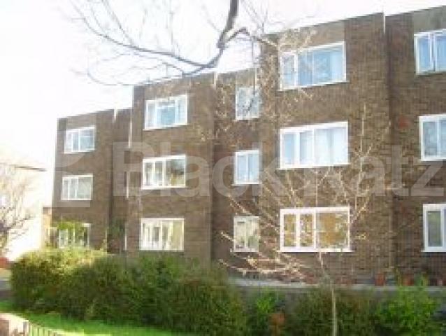 			VIEWINGS RECOMMENDED, 2 Bedroom, 1 bath, 1 reception Flat			 Ward Road, TUFNELL PARK N19