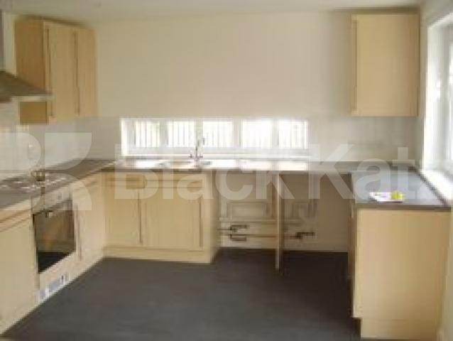 			2 Bedroom, 1 bath, 1 reception Flat			 Alkham Road, STOKE NEWINGTON N16