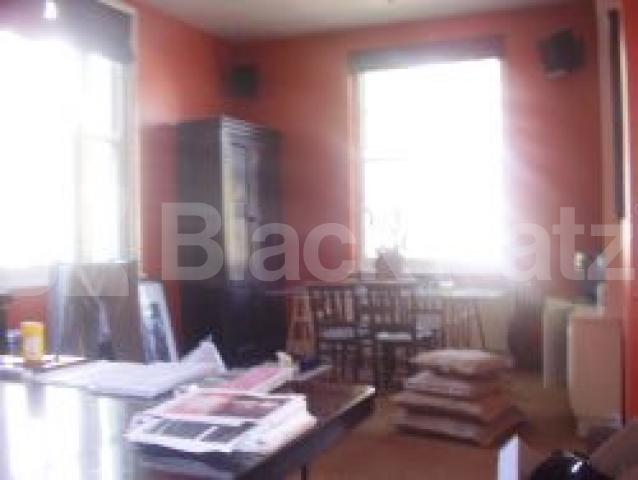 			1 Bedroom, 1 bath, 1 reception Flat			 Great Percy Street, ANGEL WC1X