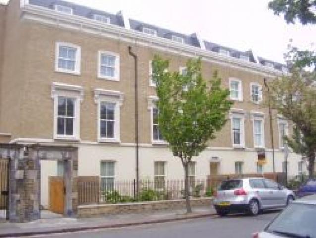 			2 Bedroom, 1 bath, 1 reception Flat			 Shelbourne Road, HOLLOWAY N7