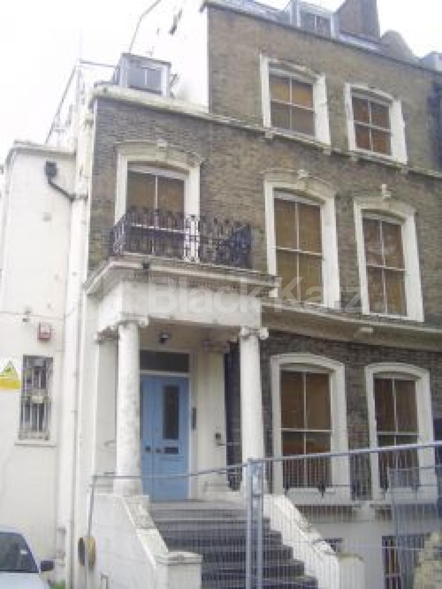 			2 Bedroom, 1 bath, 1 reception Flat			 Stamford Hill, STAMFORD HILL/STOKE NEWINGTON N16 N16